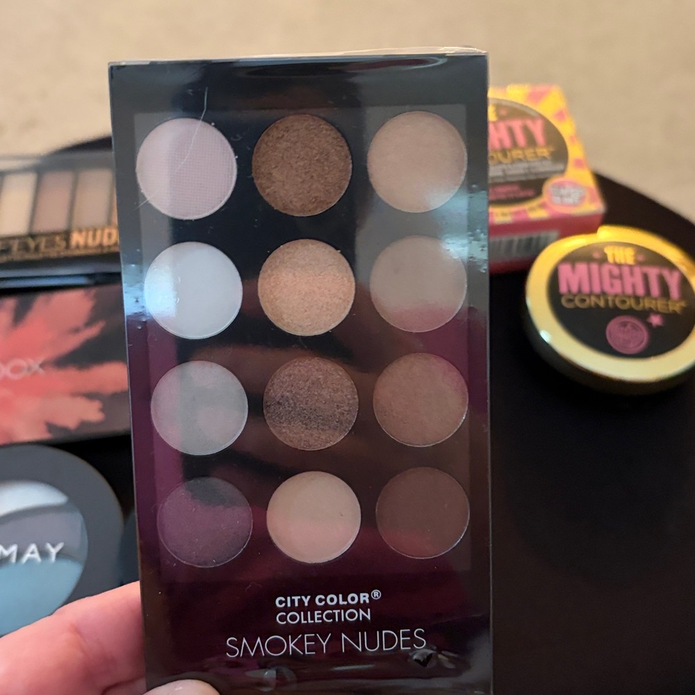 Makeup Bundle 7 items plus more all New - Picture 4 of 11